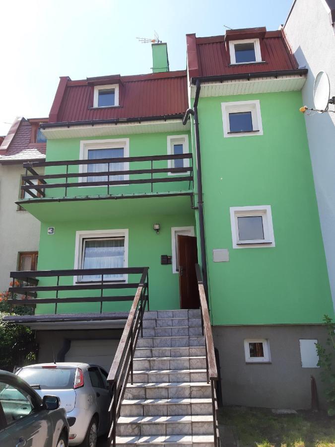 Pokoje Goscinne, Nadmorska 3 Ustka Exterior foto